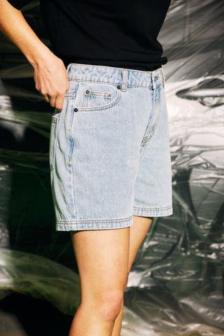 VINTAGE DENIM SHORT LIGHT BLUE