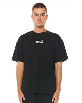 BLOCK TEE 220/APERTURE BLACK